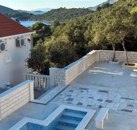 With A Swimming Pool Zrnovska Banja, - 570 Korčula